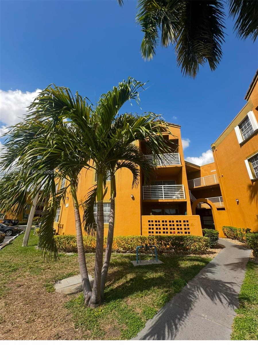 9731 Fontainebleau Blvd #F210