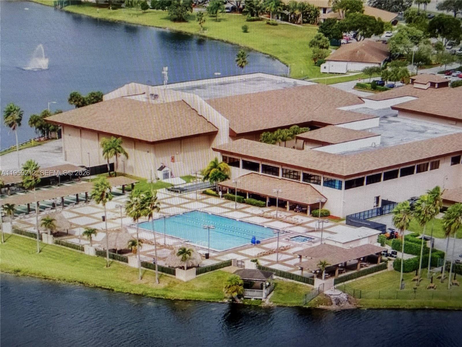 1100 SW 130th Ave #401H Pembroke Pines, FL 33027