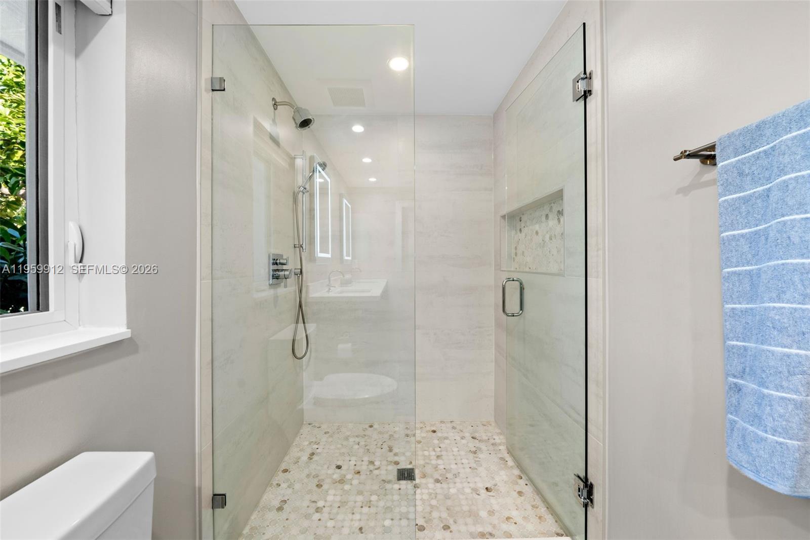 4595 N Jefferson Ave Miami Beach, FL 33140