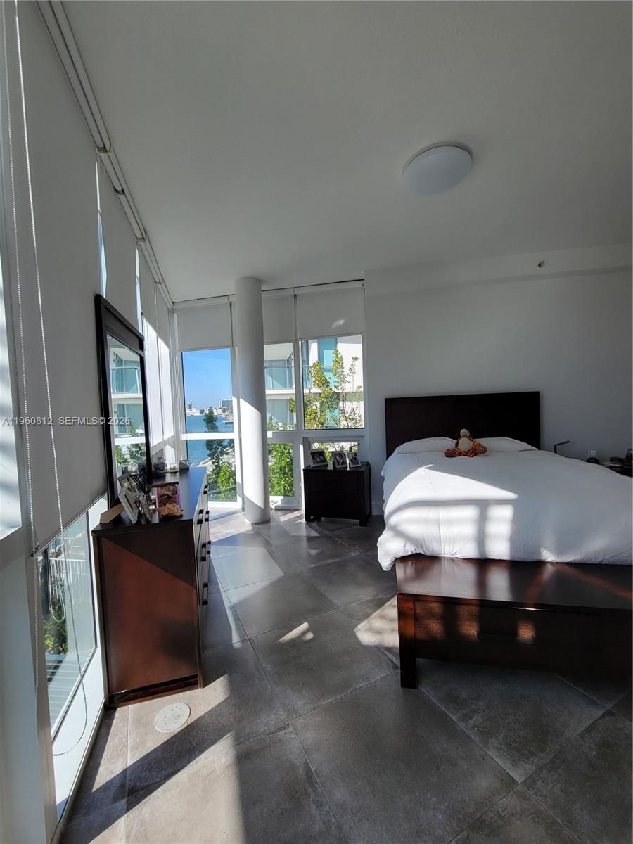 6580 Indian Crk Dr #209 Miami Beach, FL 33141