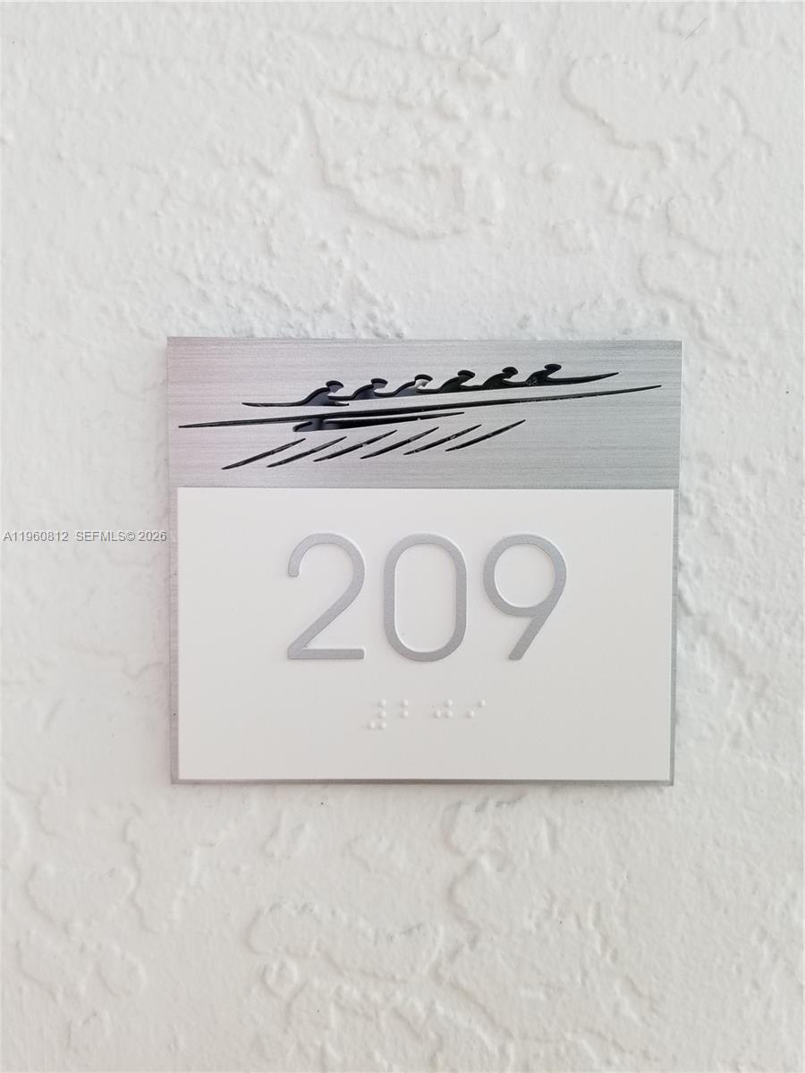 6580 Indian Crk Dr #209 Miami Beach, FL 33141