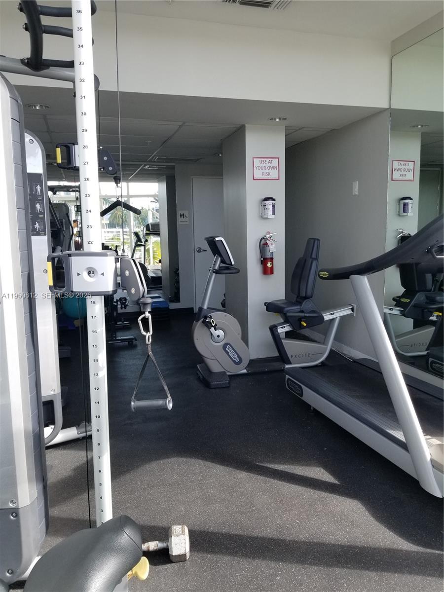 6580 Indian Crk Dr #209 Miami Beach, FL 33141