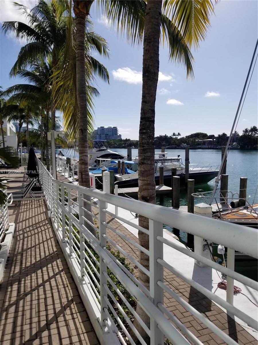 6580 Indian Crk Dr #209 Miami Beach, FL 33141