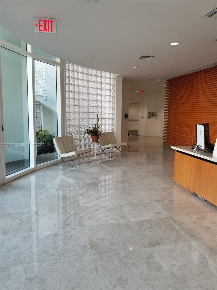 6580 Indian Crk Dr #209 Miami Beach, FL 33141