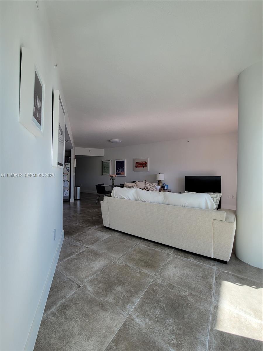 6580 Indian Crk Dr #209 Miami Beach, FL 33141