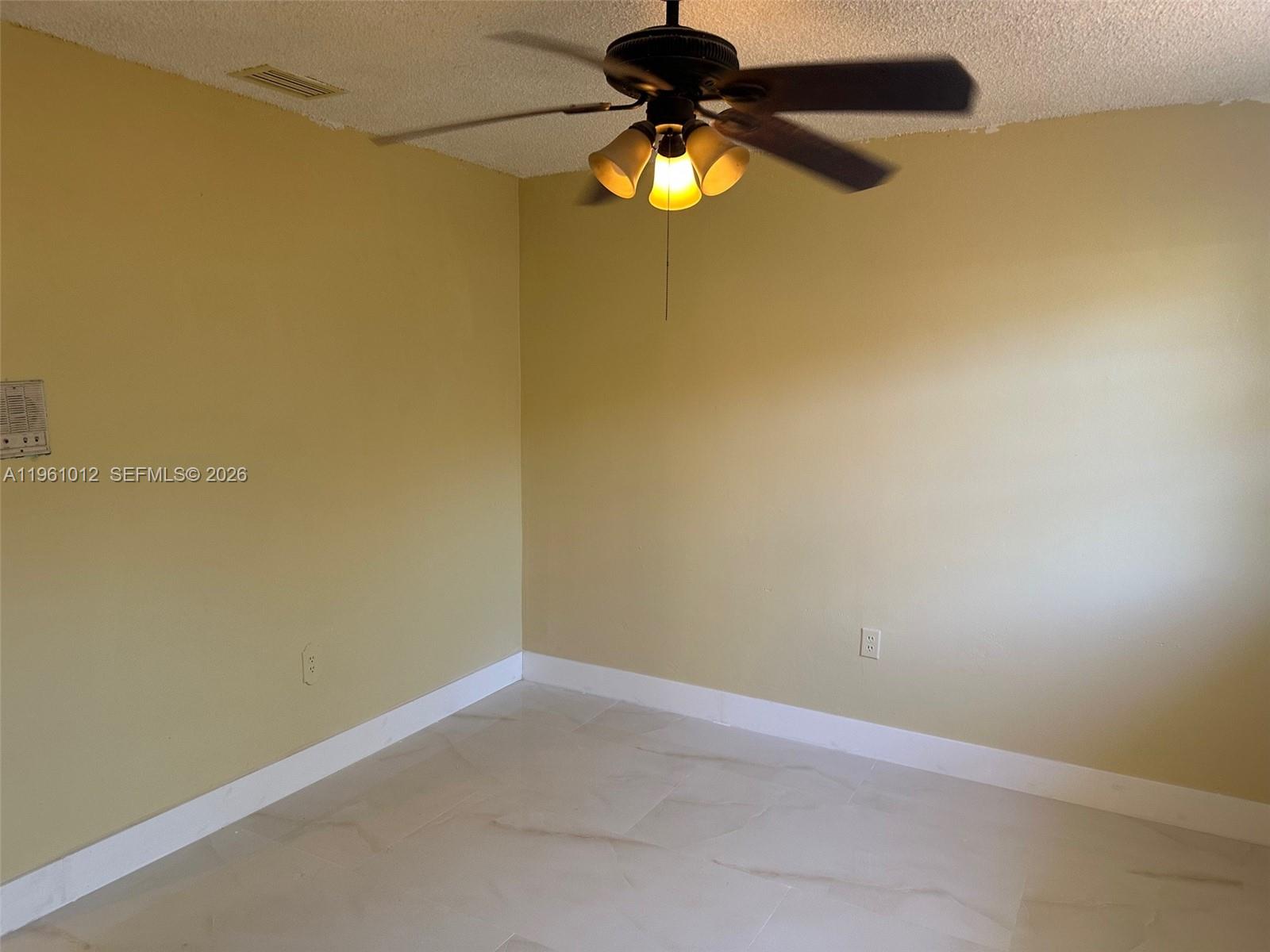 1655 NW 116th St #front Miami, FL 33167