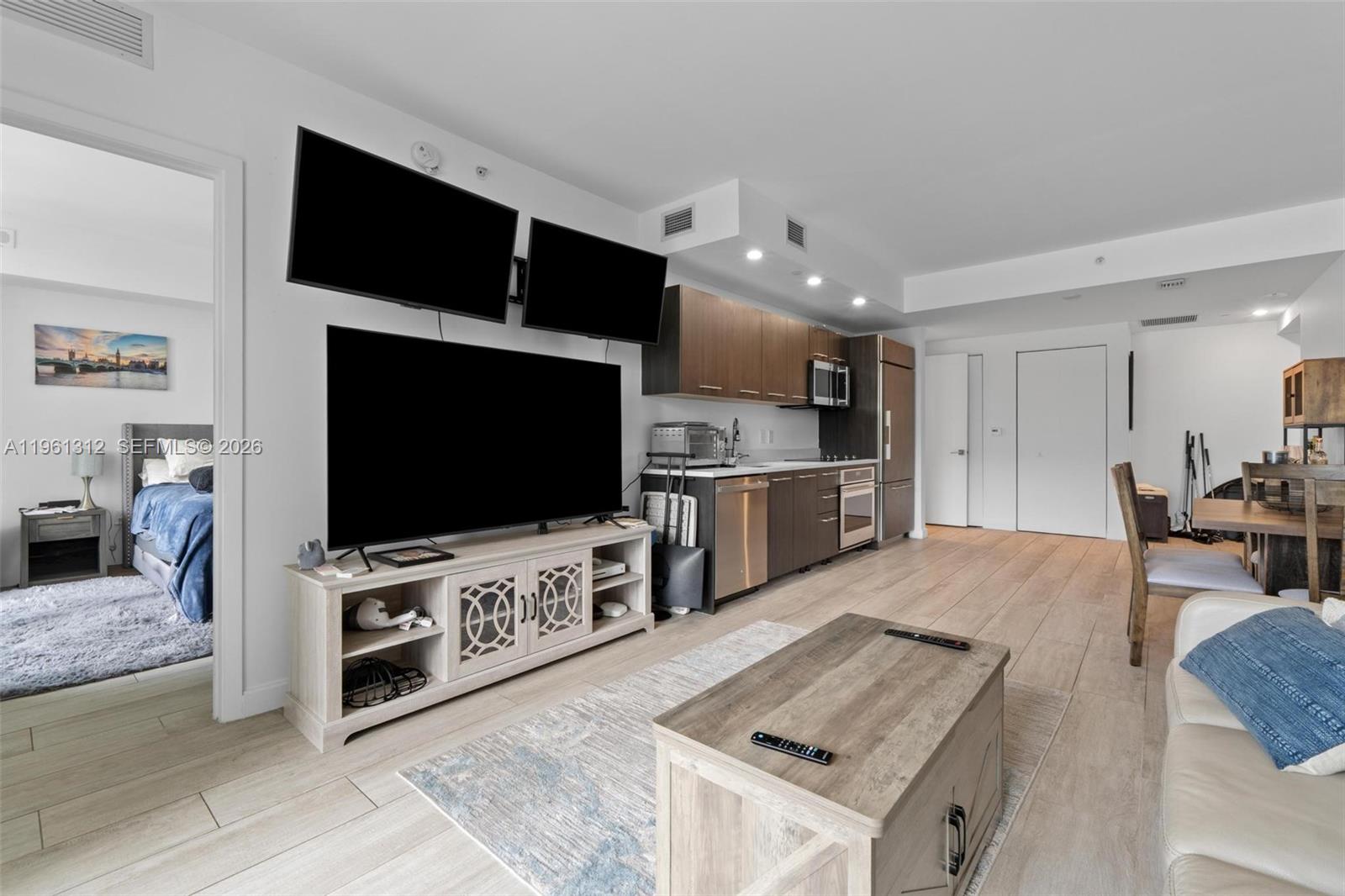 image Brickell Heights East5