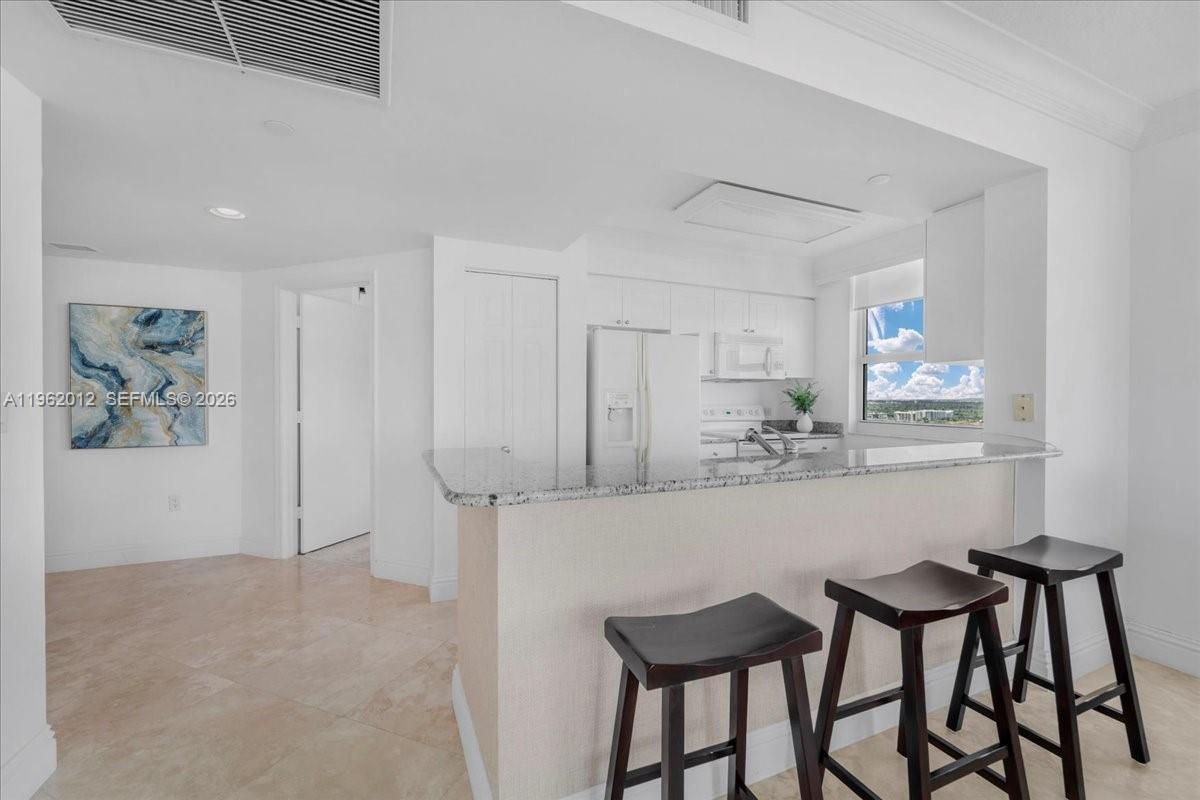 19501 W Country Clb Dr #2513 Aventura, FL 33180