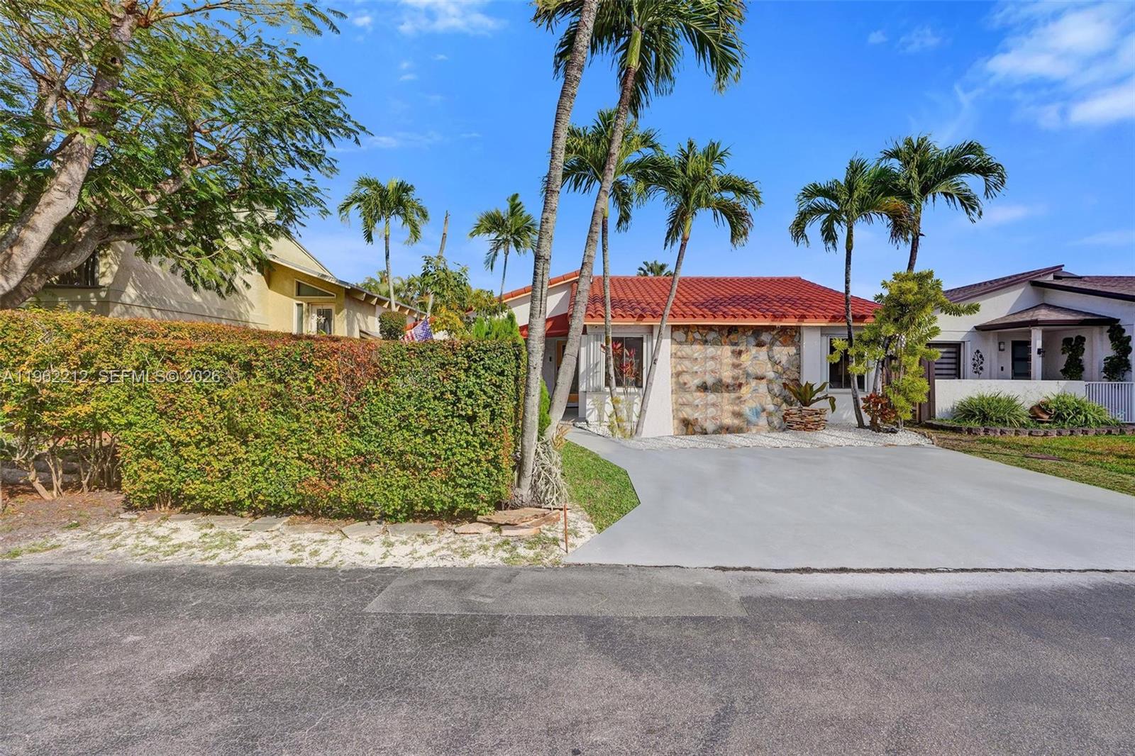 3515 SW 113th Ct Miami, FL 33165