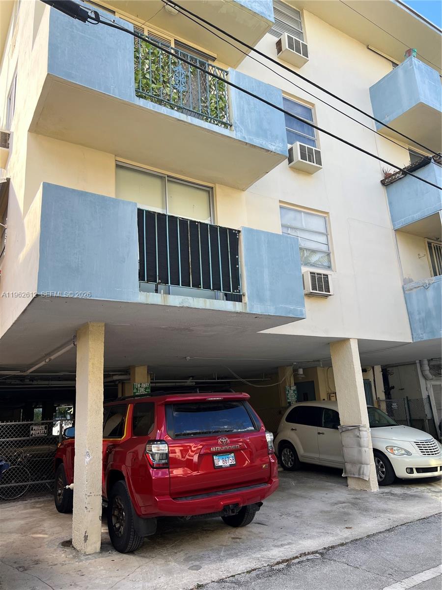 915 Jefferson Ave #4F Miami Beach, FL 33139