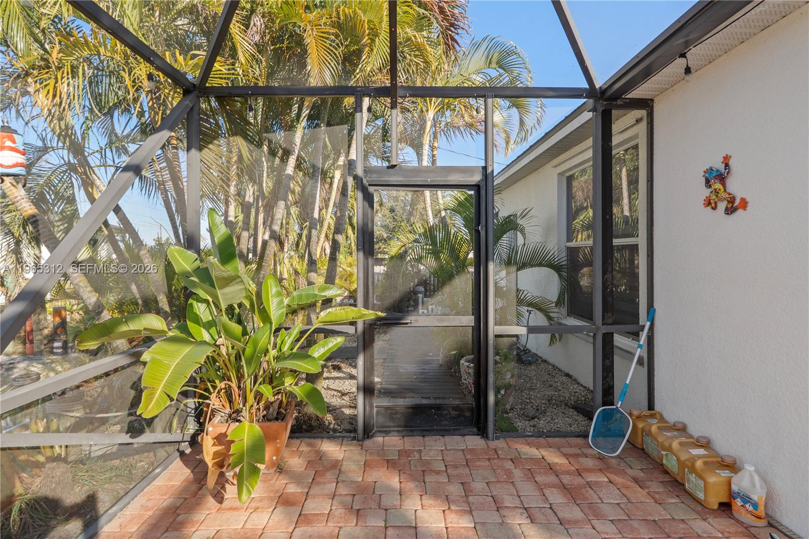 2025 NW 7th Ter Cape Coral, FL 33993