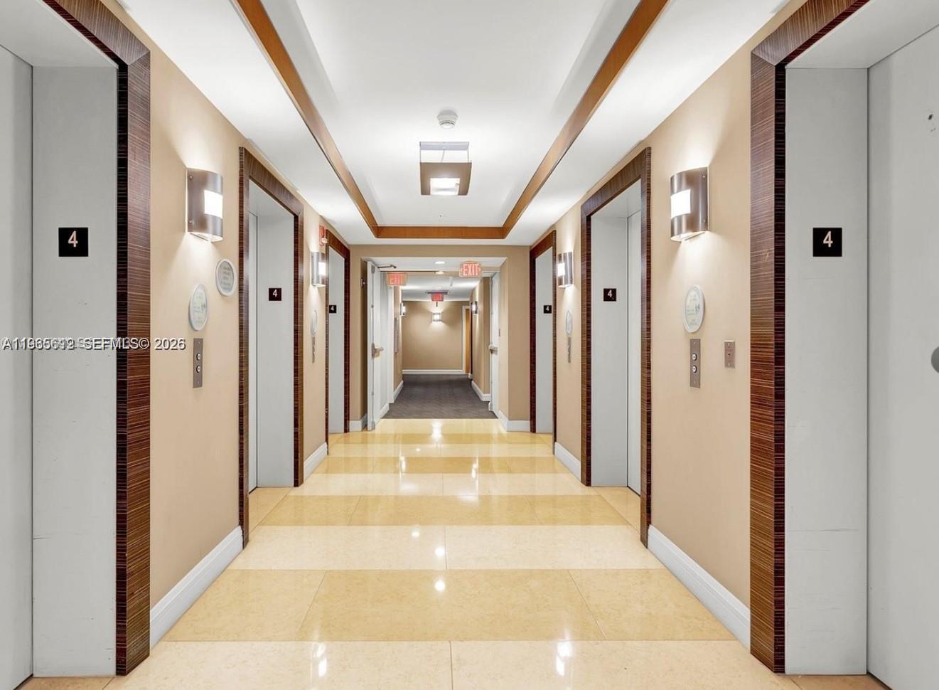 image Vizcayne North7