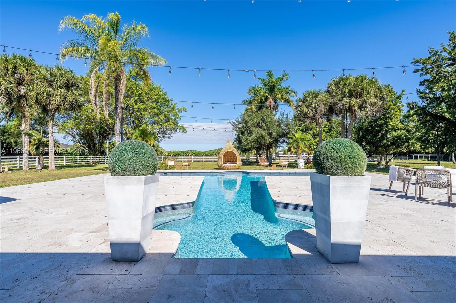 17795 SW 158th St Miami, FL 33187