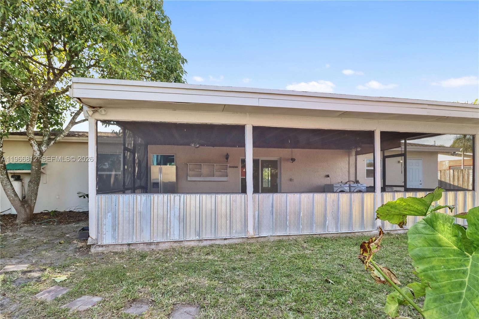 15264 SW 102nd Ct Miami, FL 33157