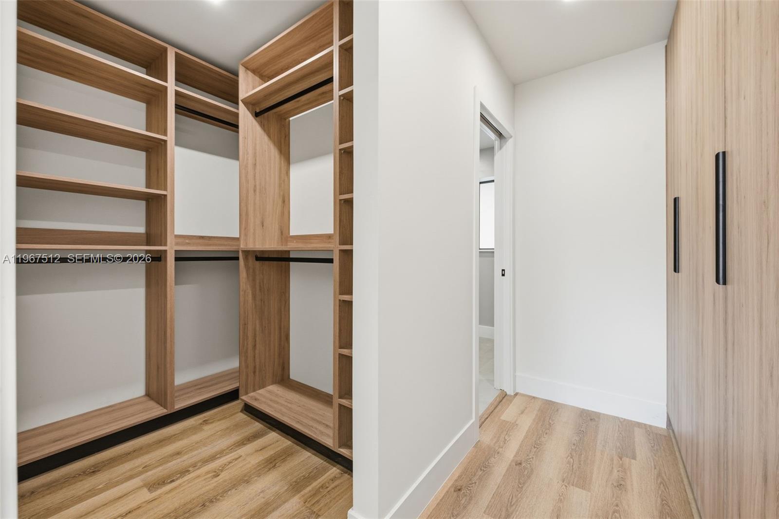 3021 SW 12th St Miami, FL 33135