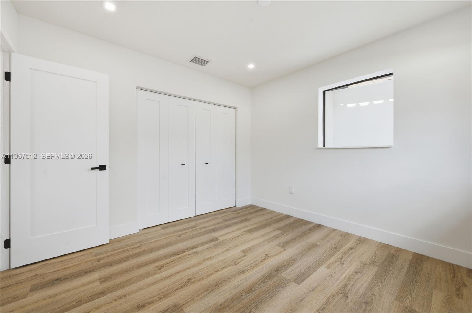 3021 SW 12th St Miami, FL 33135