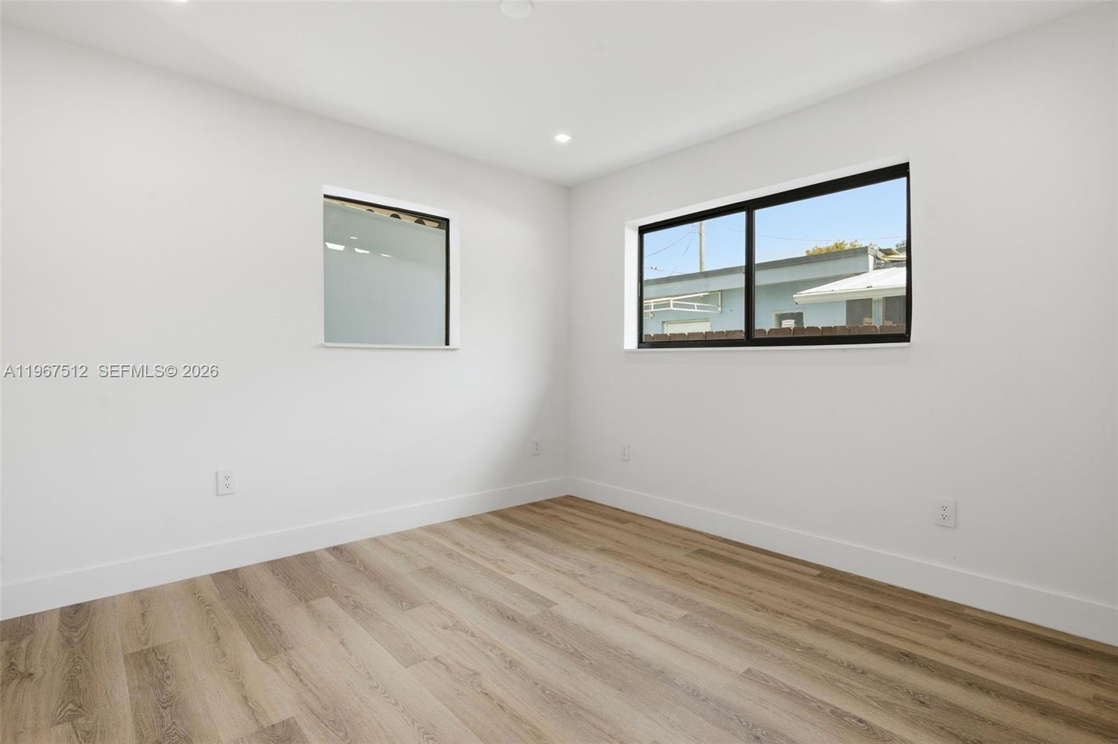 3021 SW 12th St Miami, FL 33135