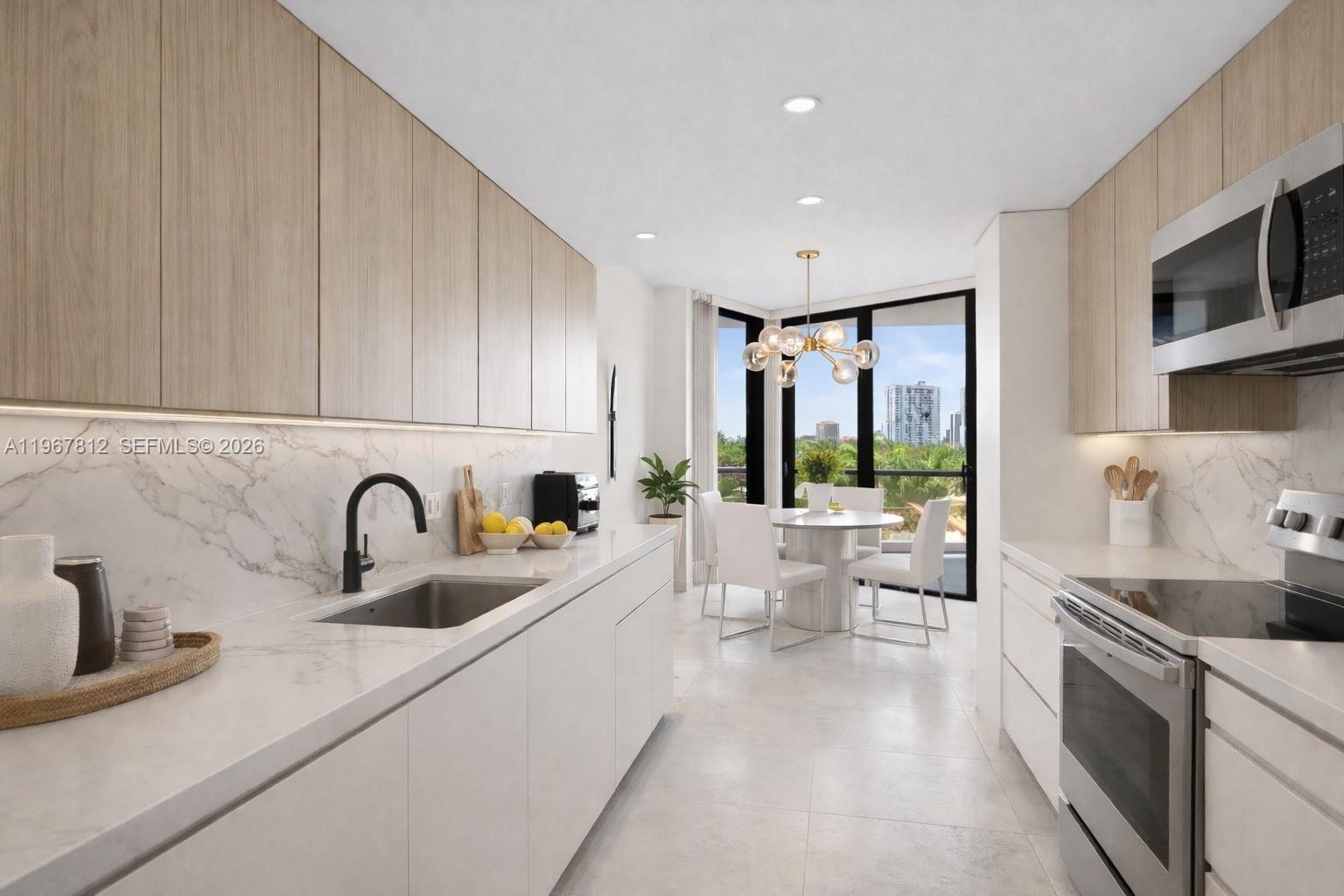 image Hamptons West2