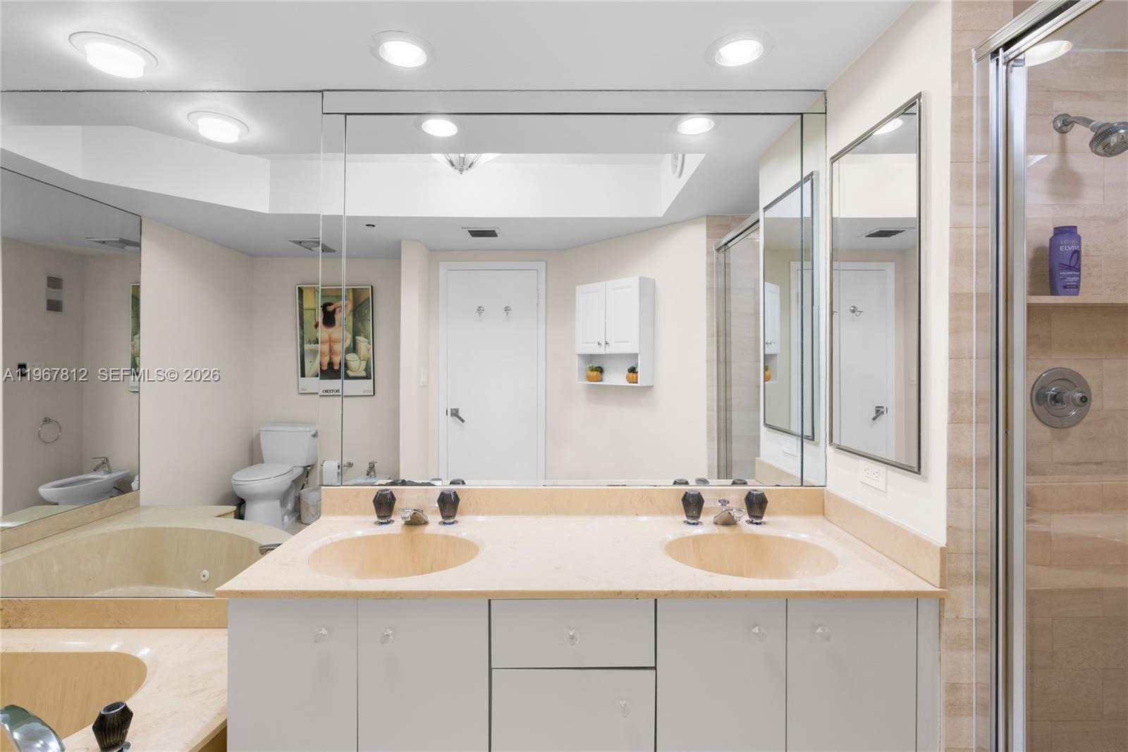 image Hamptons West38