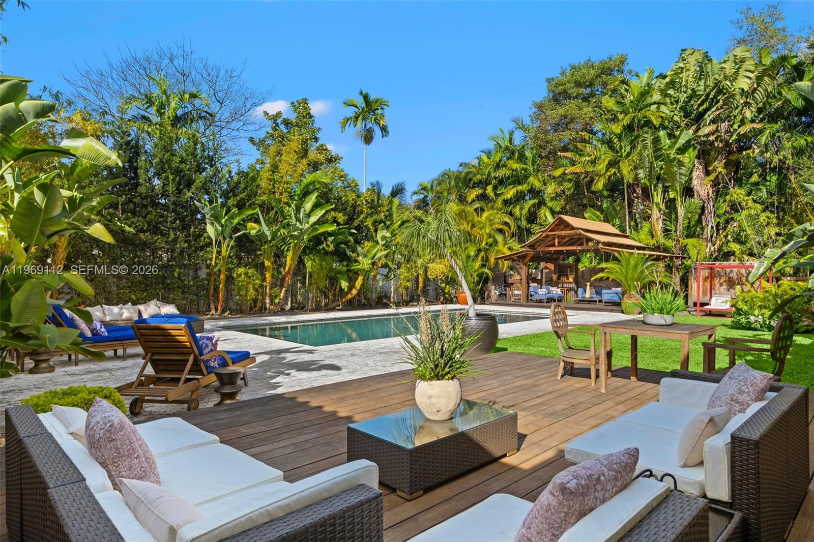 575 Hibiscus Ln Miami, FL 33137