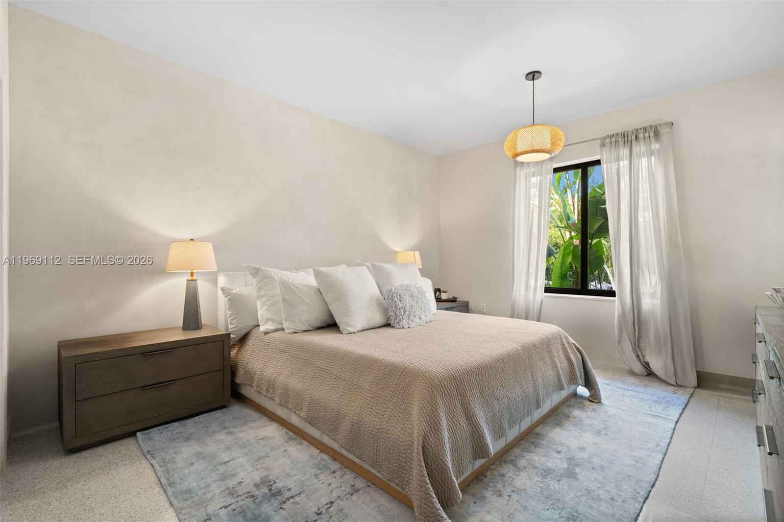 575 Hibiscus Ln Miami, FL 33137