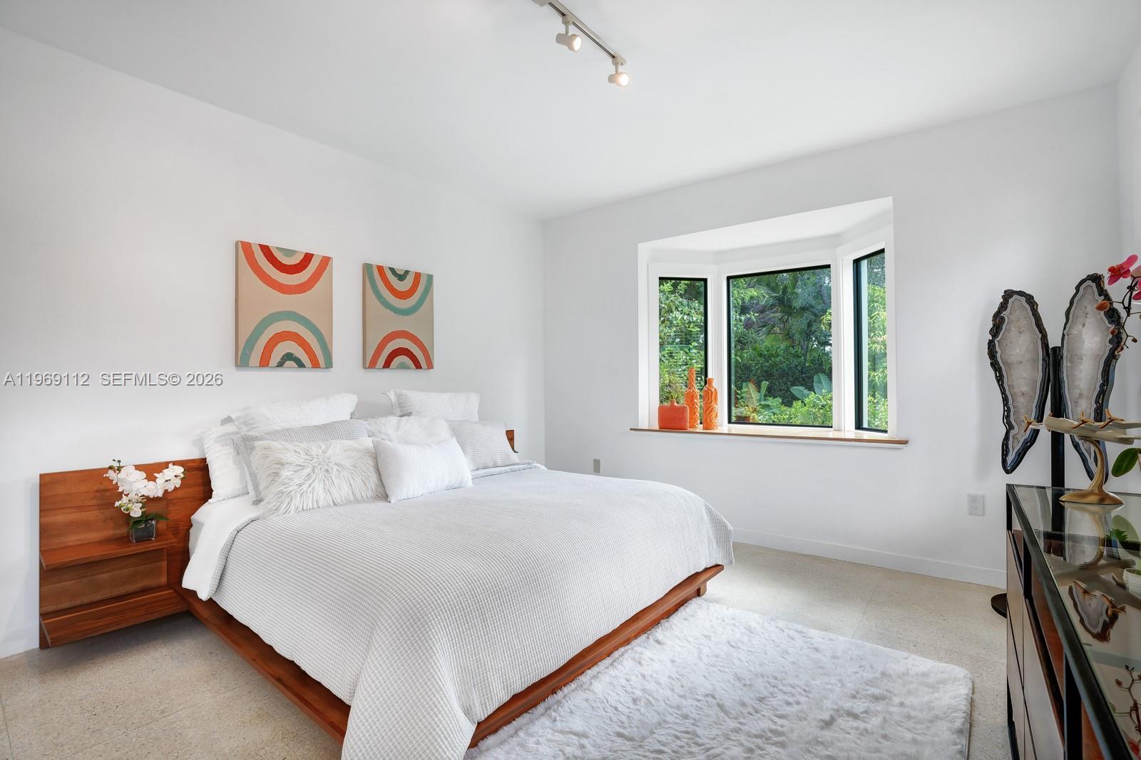 575 Hibiscus Ln Miami, FL 33137