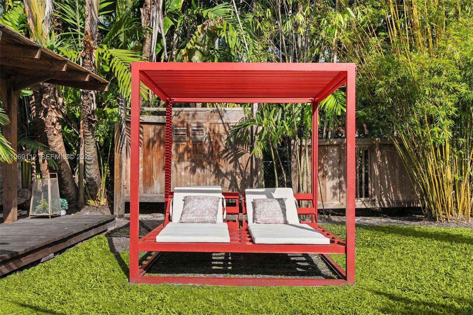 575 Hibiscus Ln Miami, FL 33137