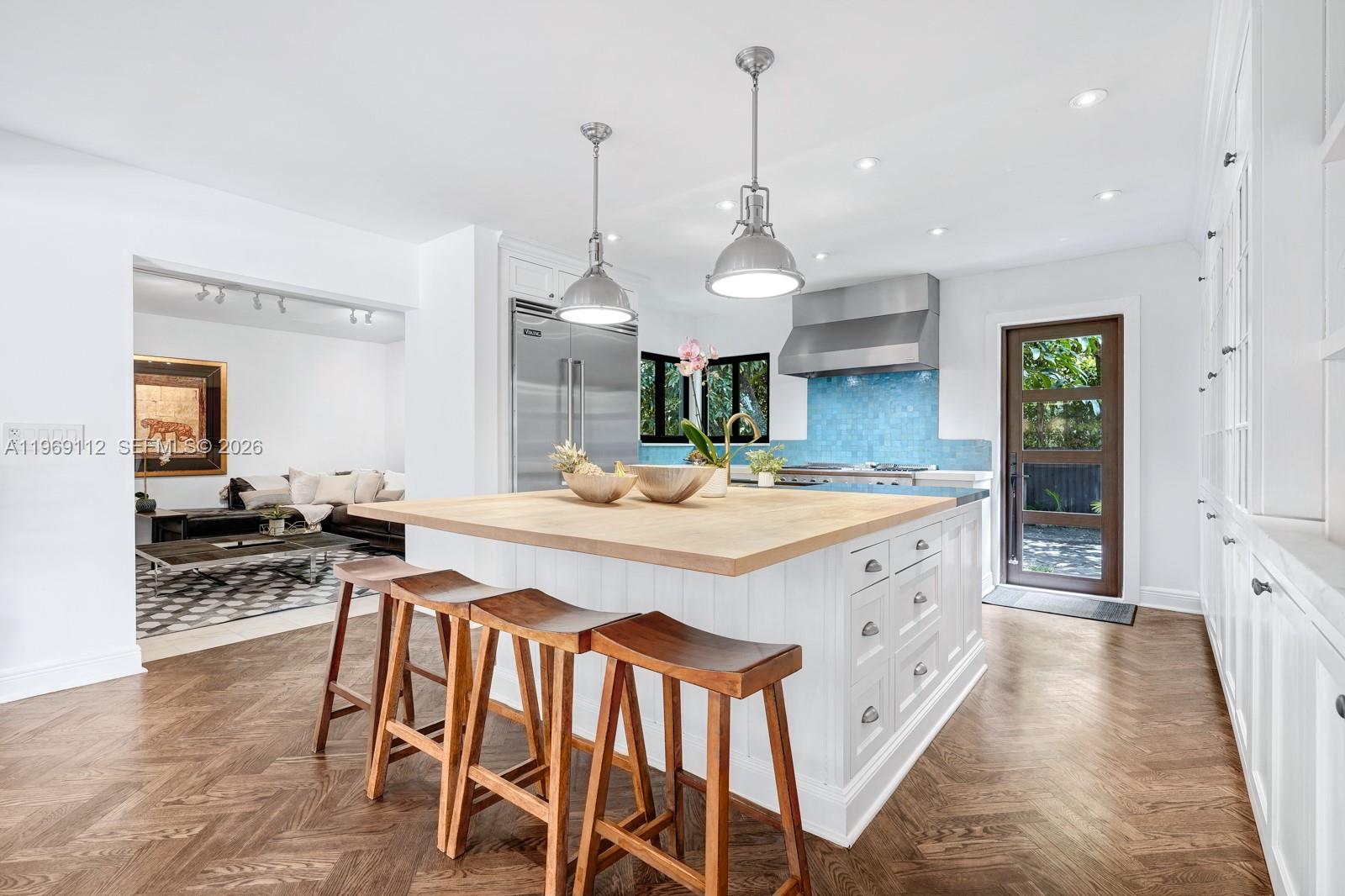 575 Hibiscus Ln Miami, FL 33137