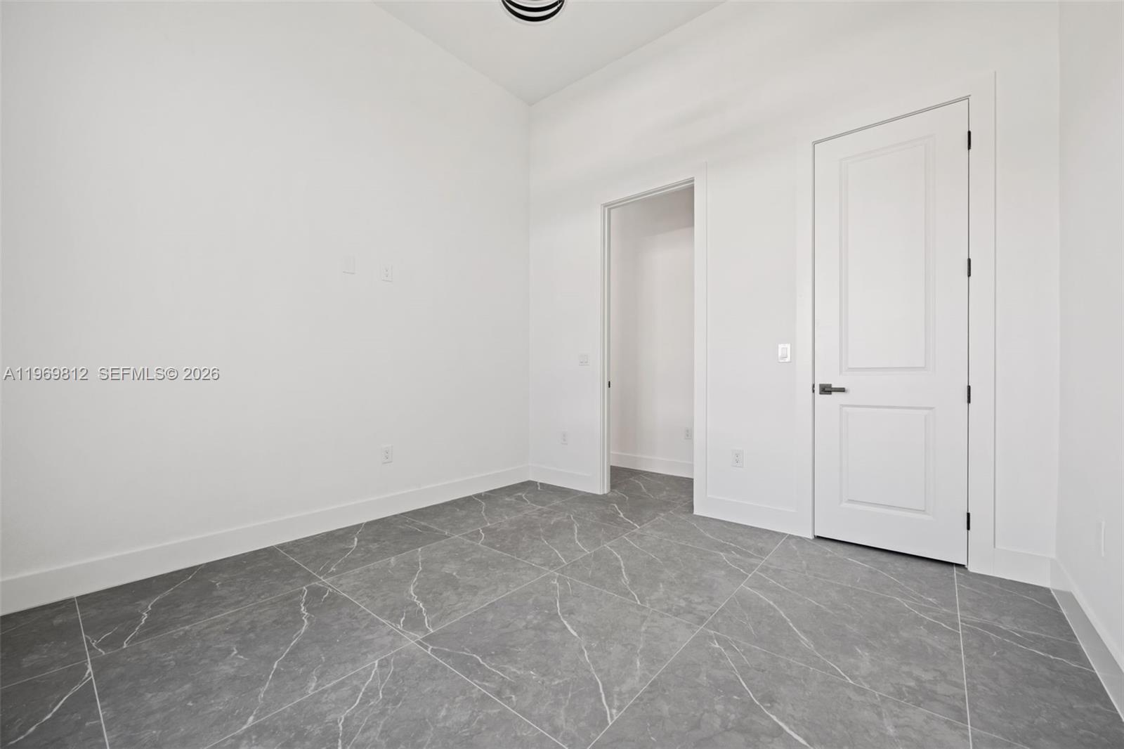 109 SW 37th Pl Cape Coral, FL 33991