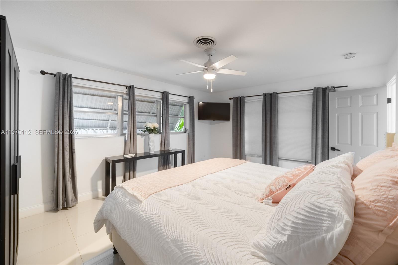 2121 NE 62nd St Fort Lauderdale, FL 33308