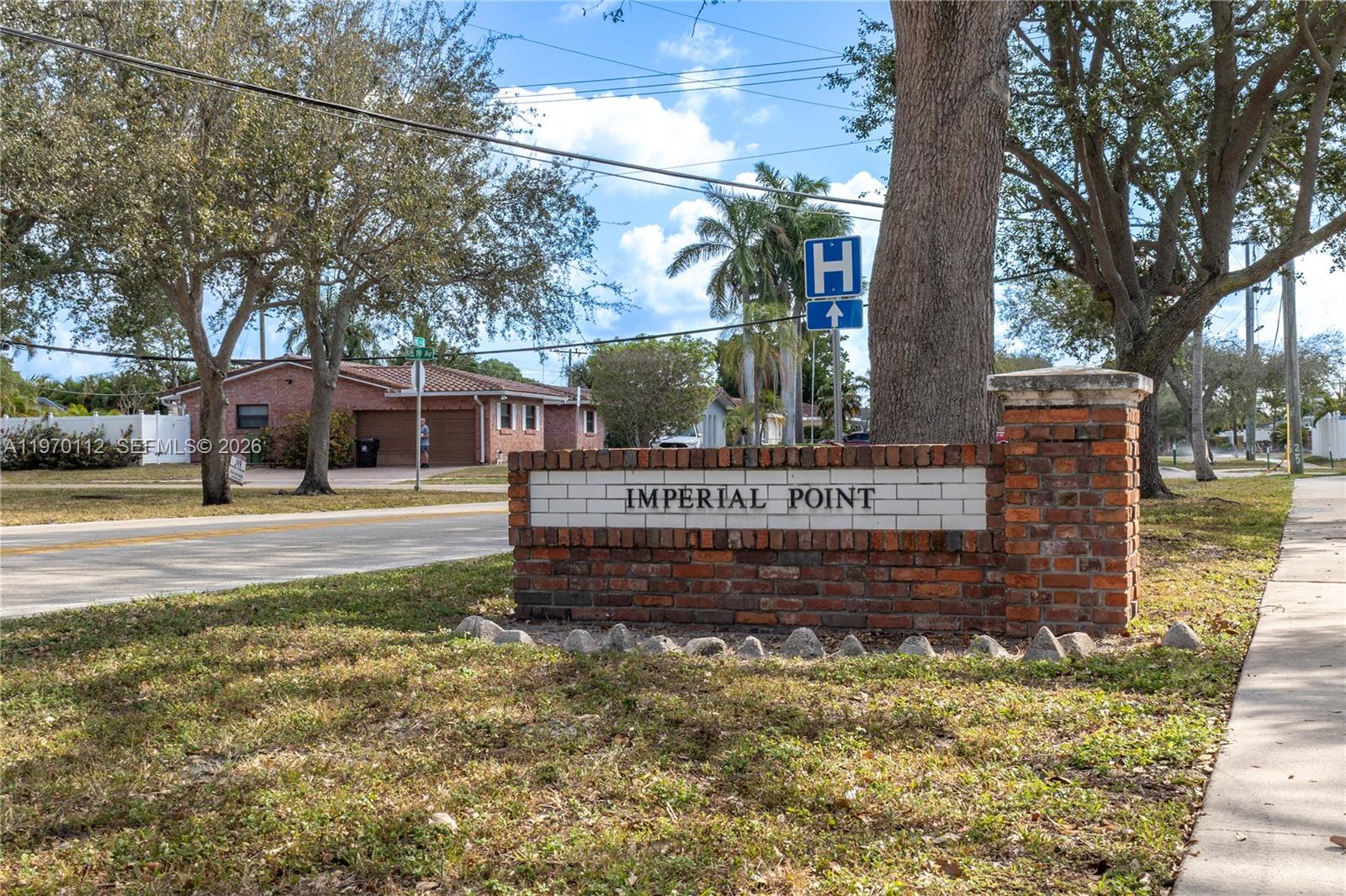 2121 NE 62nd St Fort Lauderdale, FL 33308