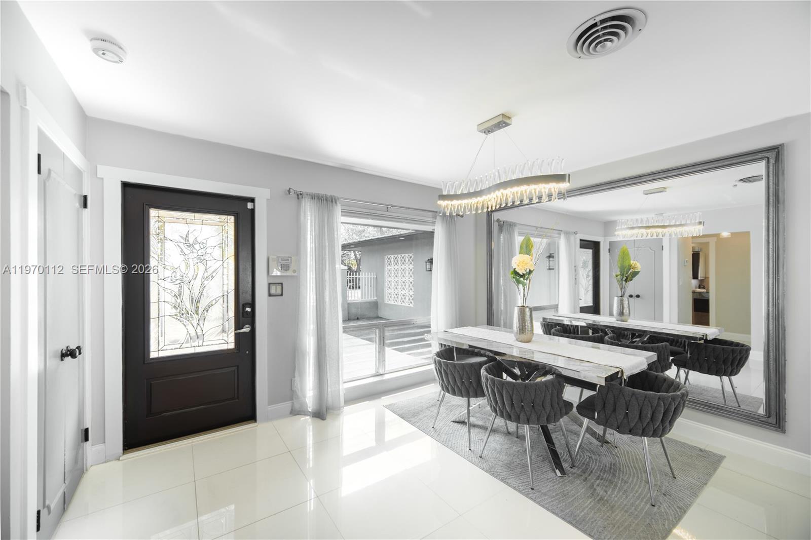 2121 NE 62nd St Fort Lauderdale, FL 33308