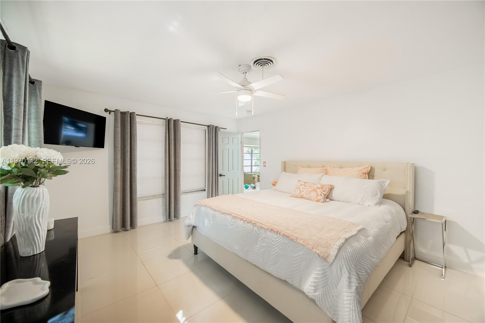 2121 NE 62nd St Fort Lauderdale, FL 33308