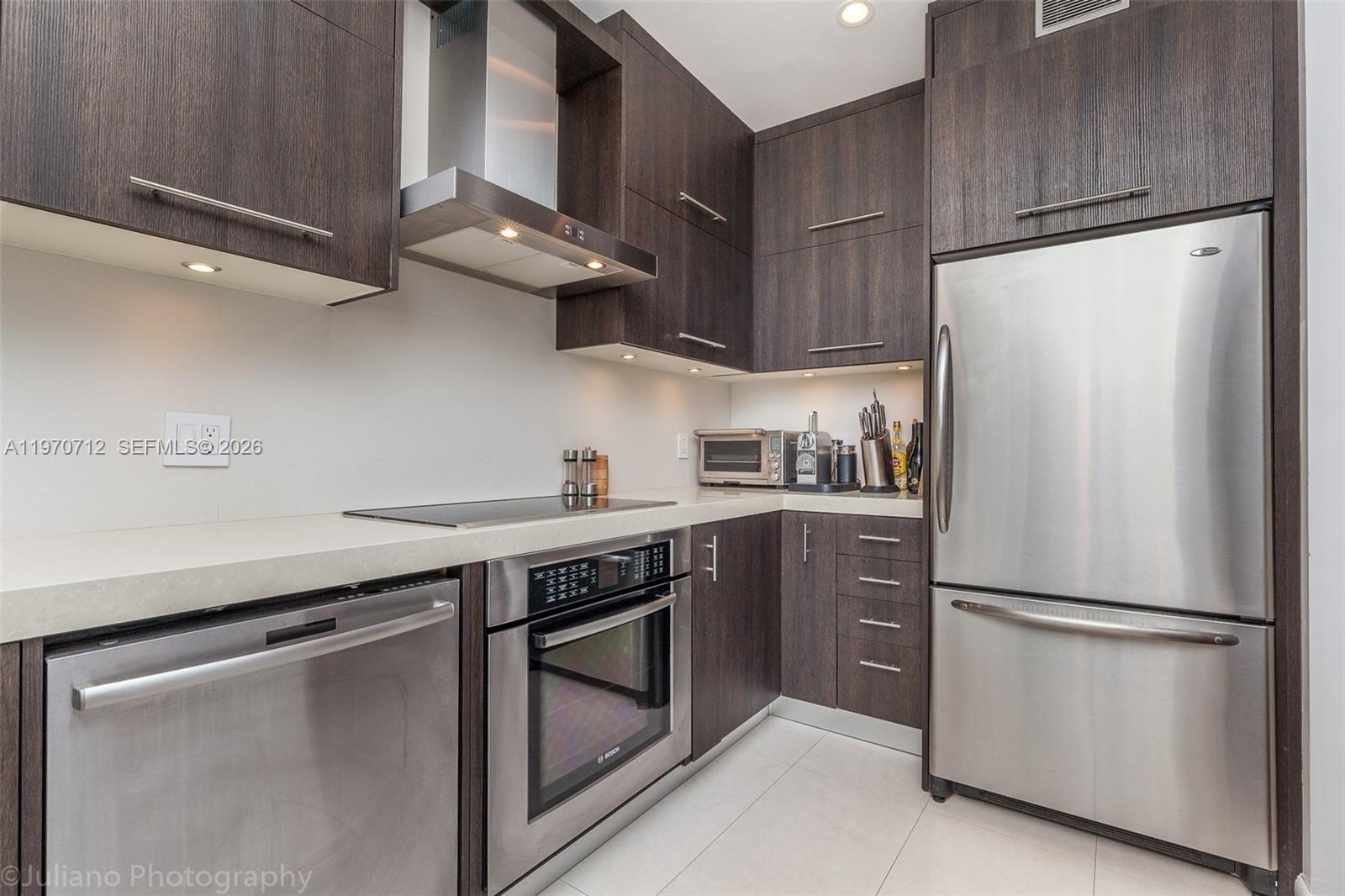 911 3rd St #1 Miami Beach, FL 33139