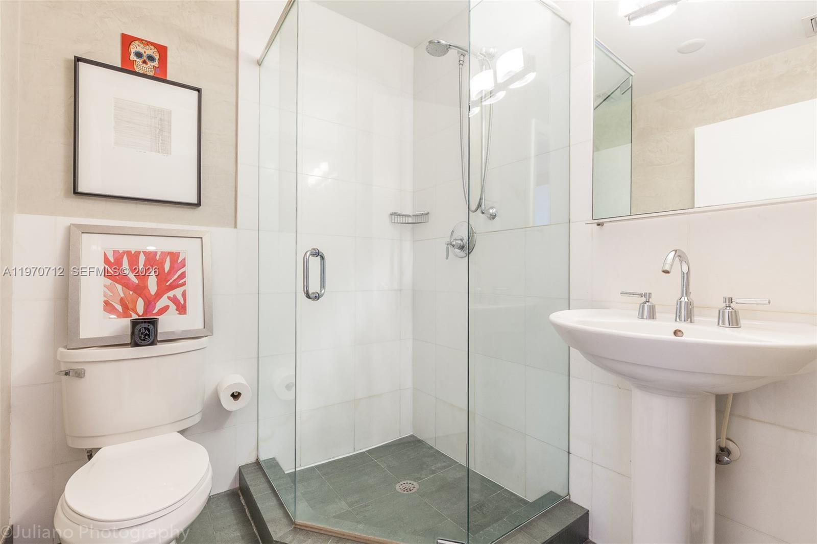 911 3rd St #1 Miami Beach, FL 33139