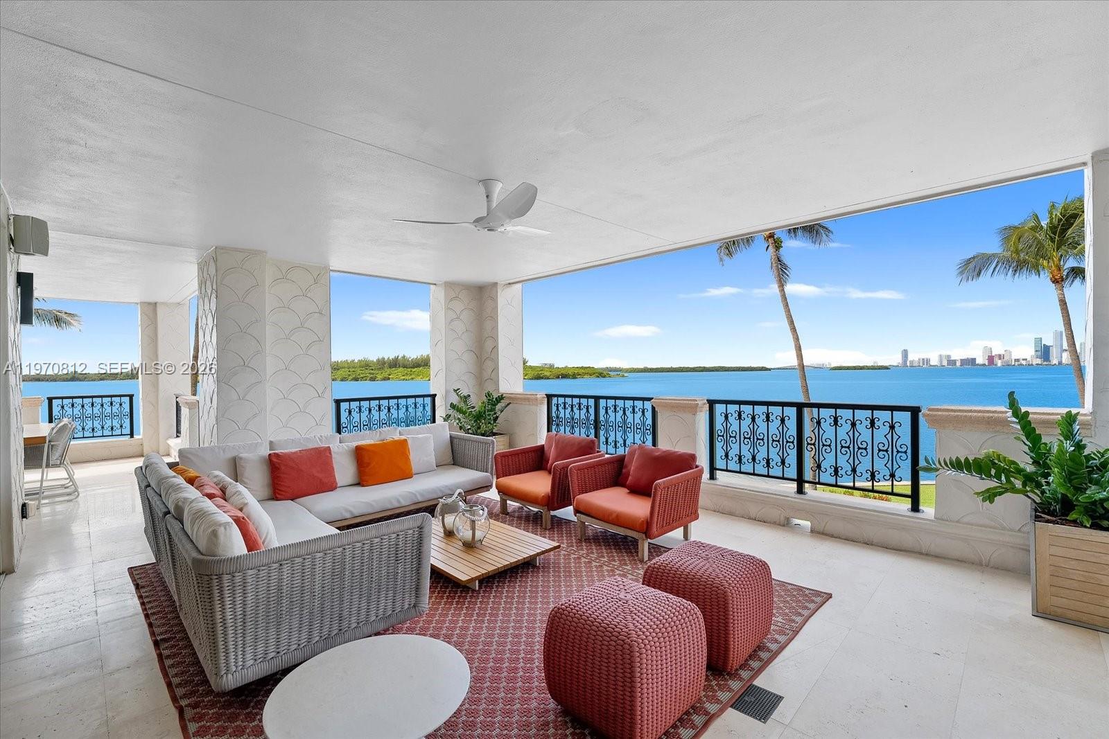 4921 Fisher Is Dr #4921 Miami Beach, FL 33109