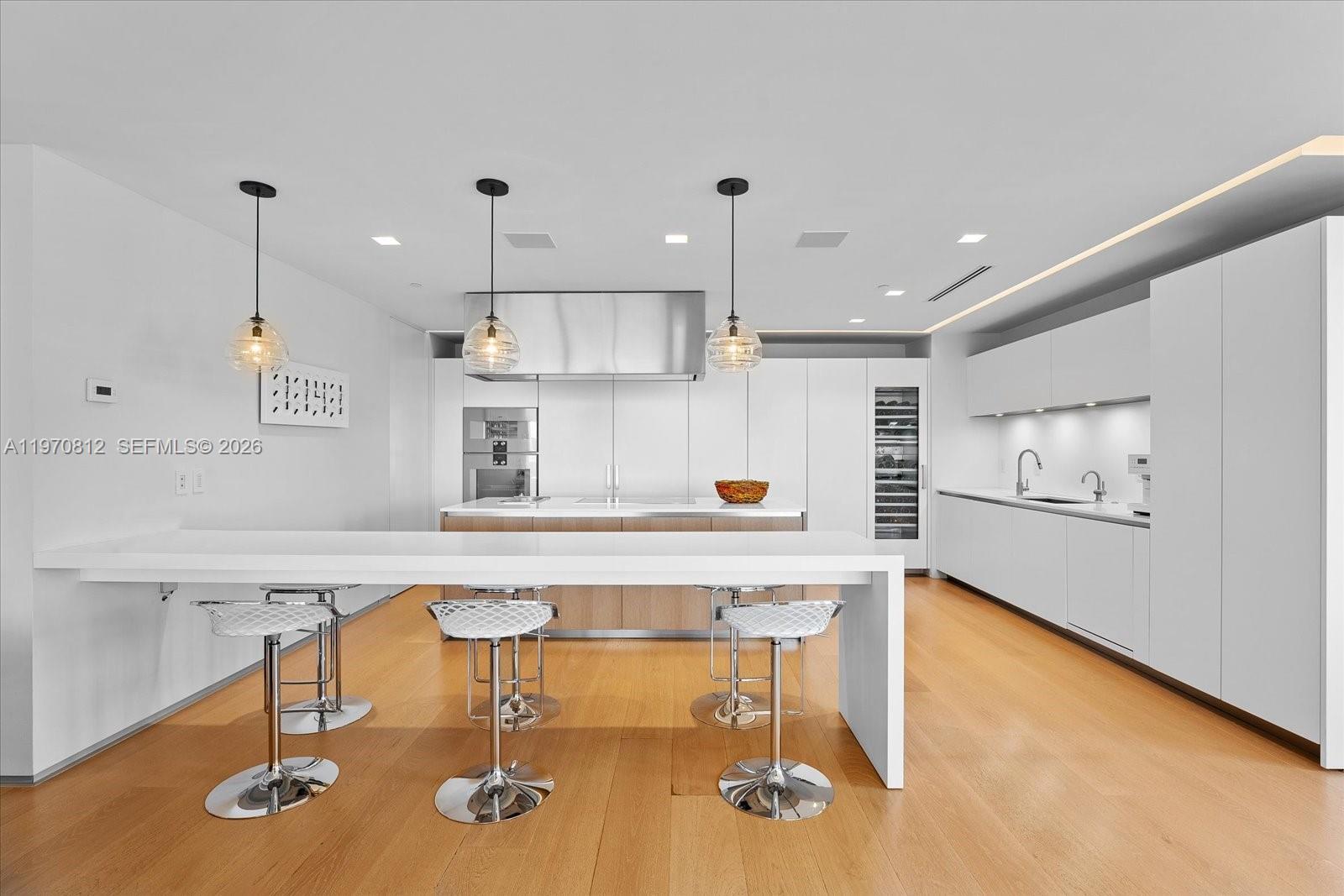 4921 Fisher Is Dr #4921 Miami Beach, FL 33109