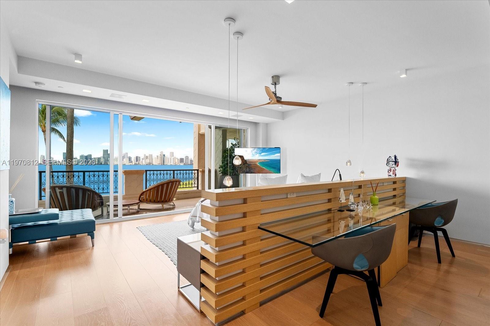 4921 Fisher Is Dr #4921 Miami Beach, FL 33109