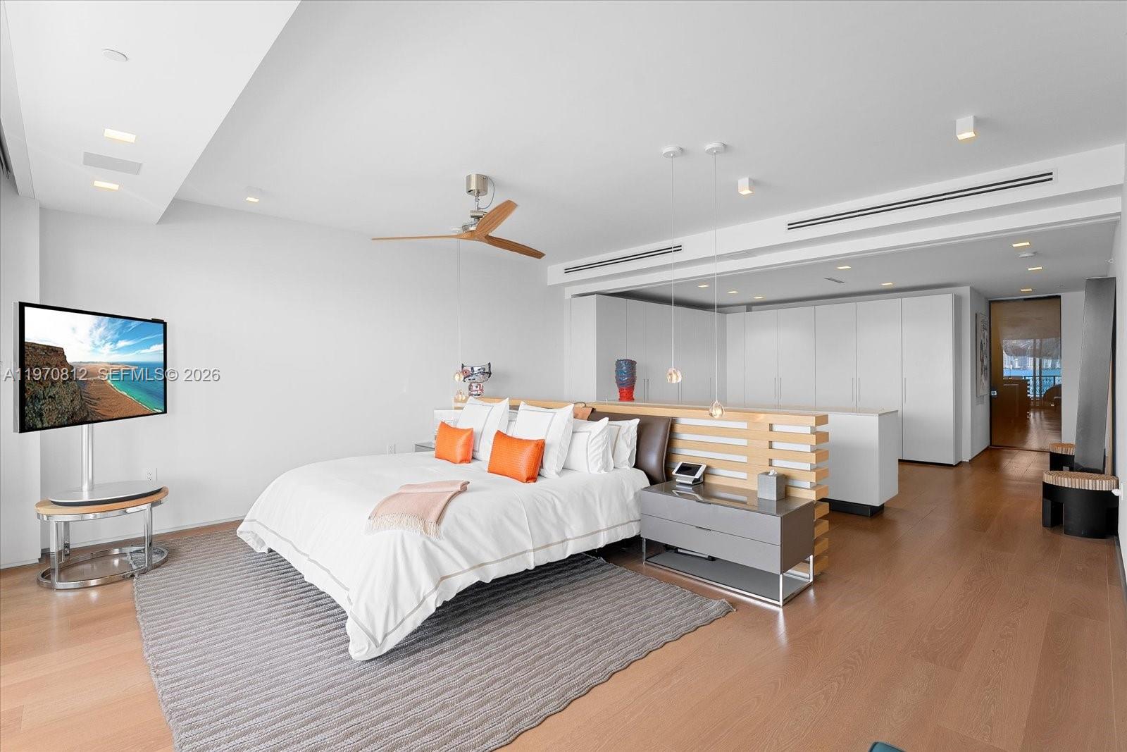 4921 Fisher Is Dr #4921 Miami Beach, FL 33109