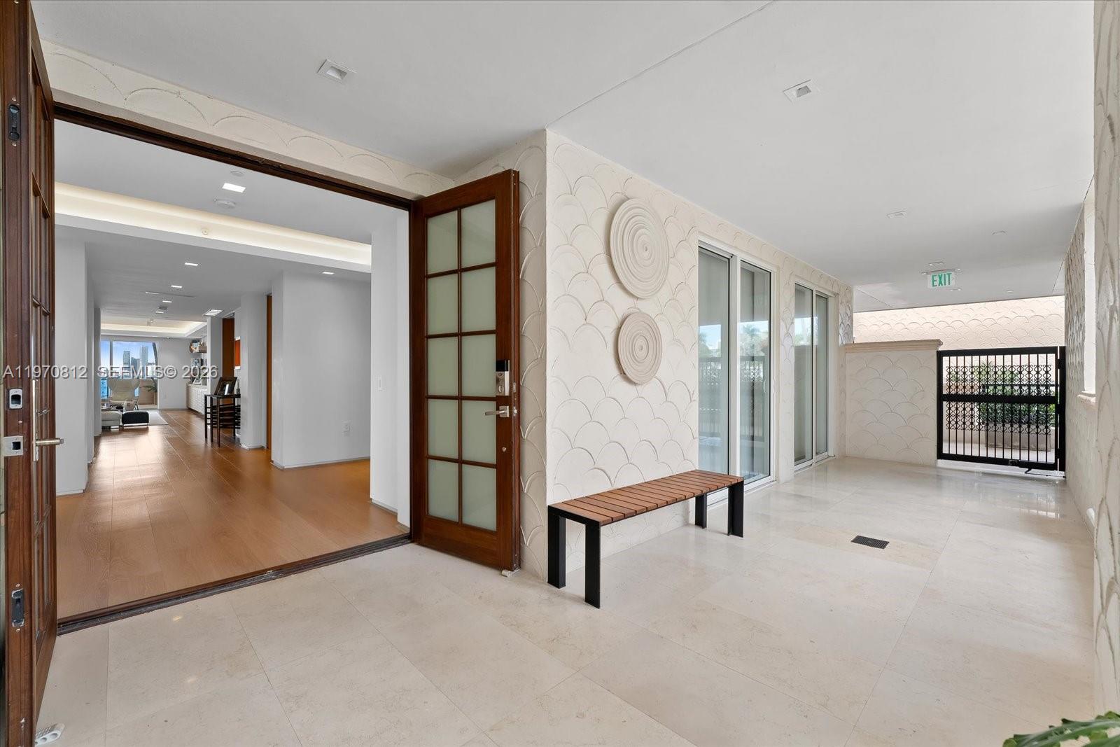 4921 Fisher Is Dr #4921 Miami Beach, FL 33109