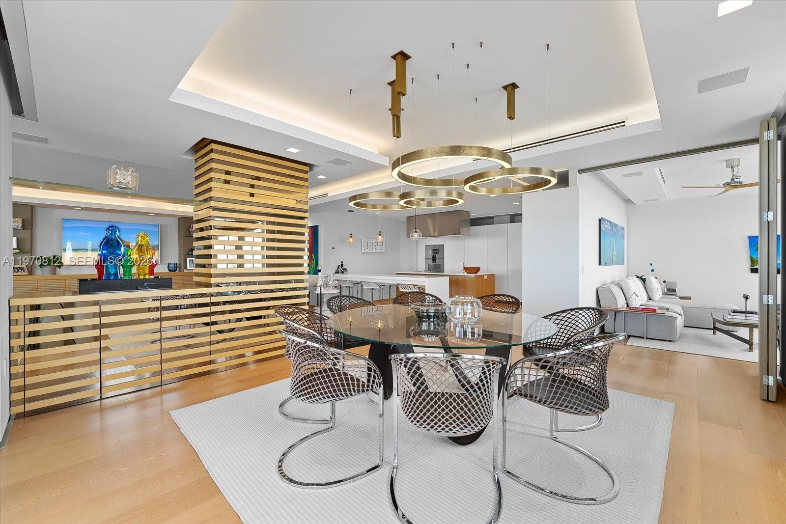 4921 Fisher Is Dr #4921 Miami Beach, FL 33109