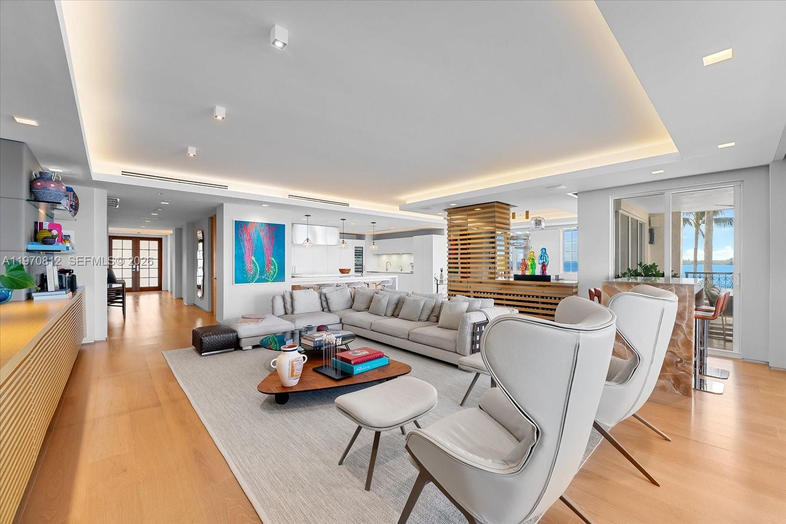 4921 Fisher Is Dr #4921 Miami Beach, FL 33109