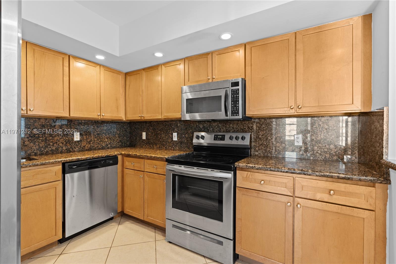 5600 Collins Ave #16Y Miami Beach, FL 33140