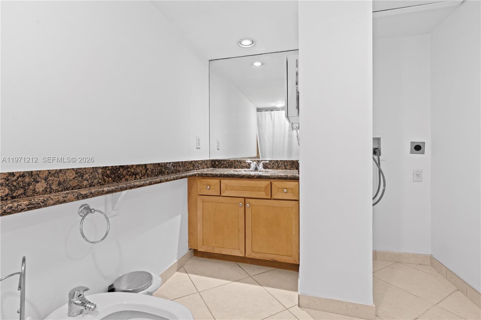 5600 Collins Ave #16Y Miami Beach, FL 33140