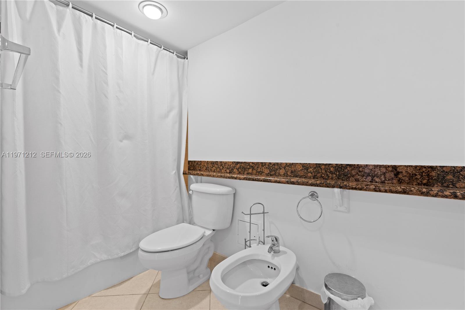 5600 Collins Ave #16Y Miami Beach, FL 33140