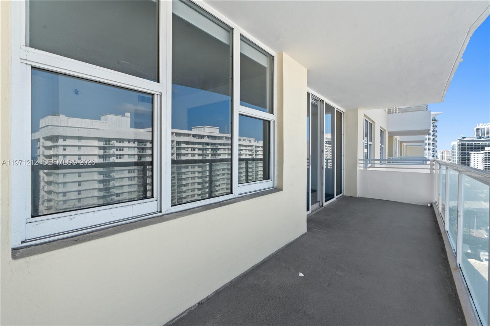 5600 Collins Ave #16Y Miami Beach, FL 33140