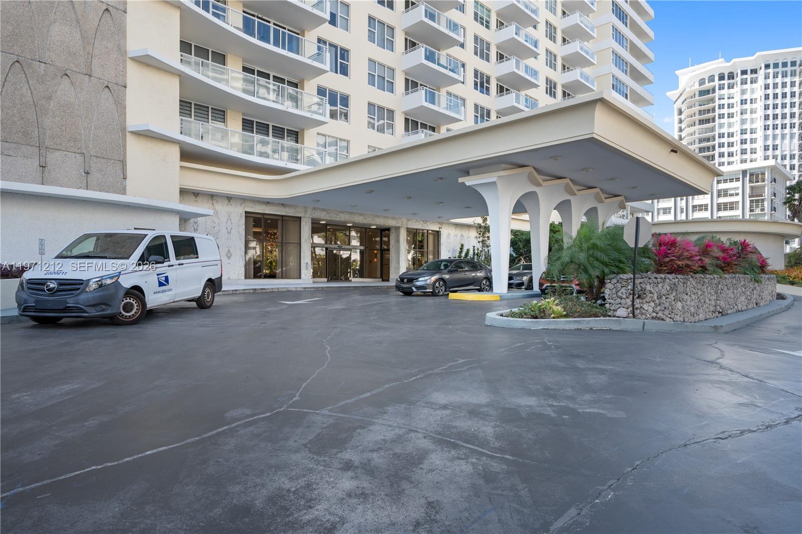 5600 Collins Ave #16Y Miami Beach, FL 33140