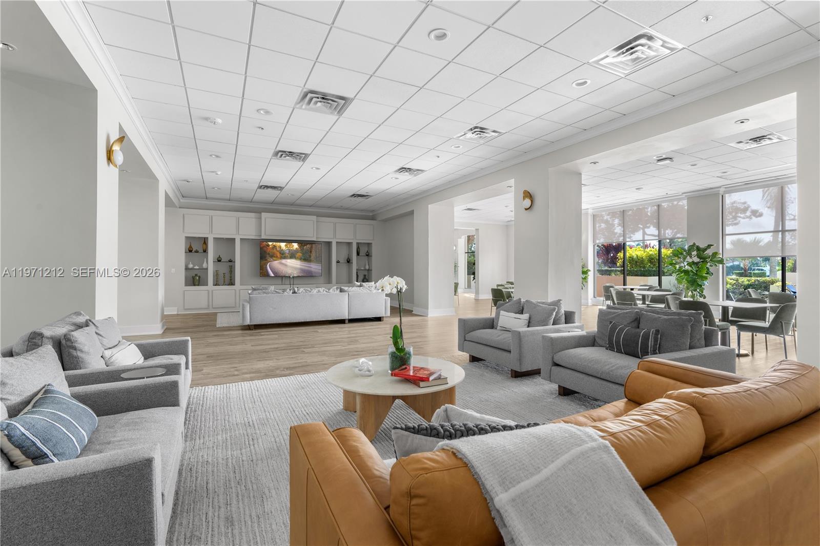 5600 Collins Ave #16Y Miami Beach, FL 33140