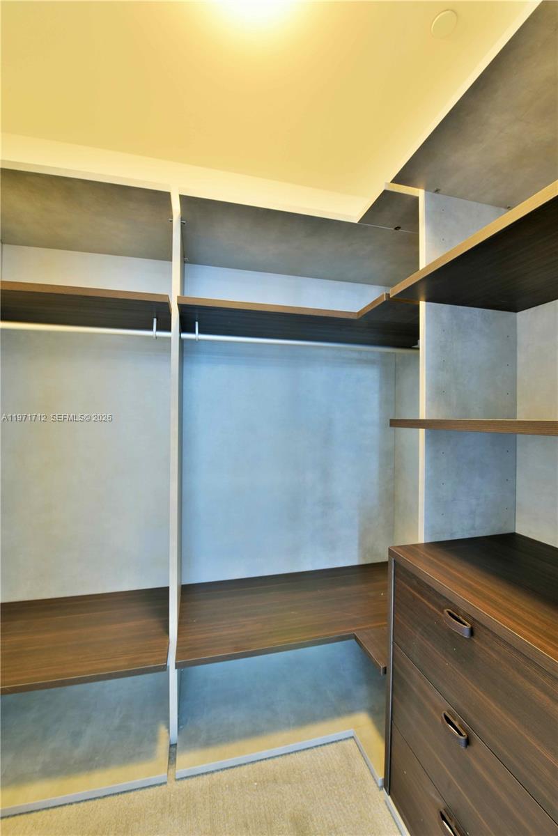 image Brickell Heights East15