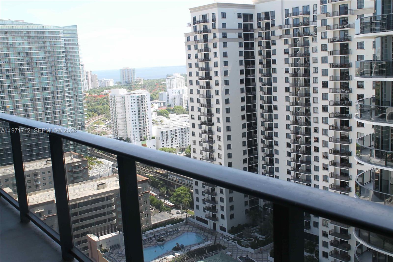 image Brickell Heights East19